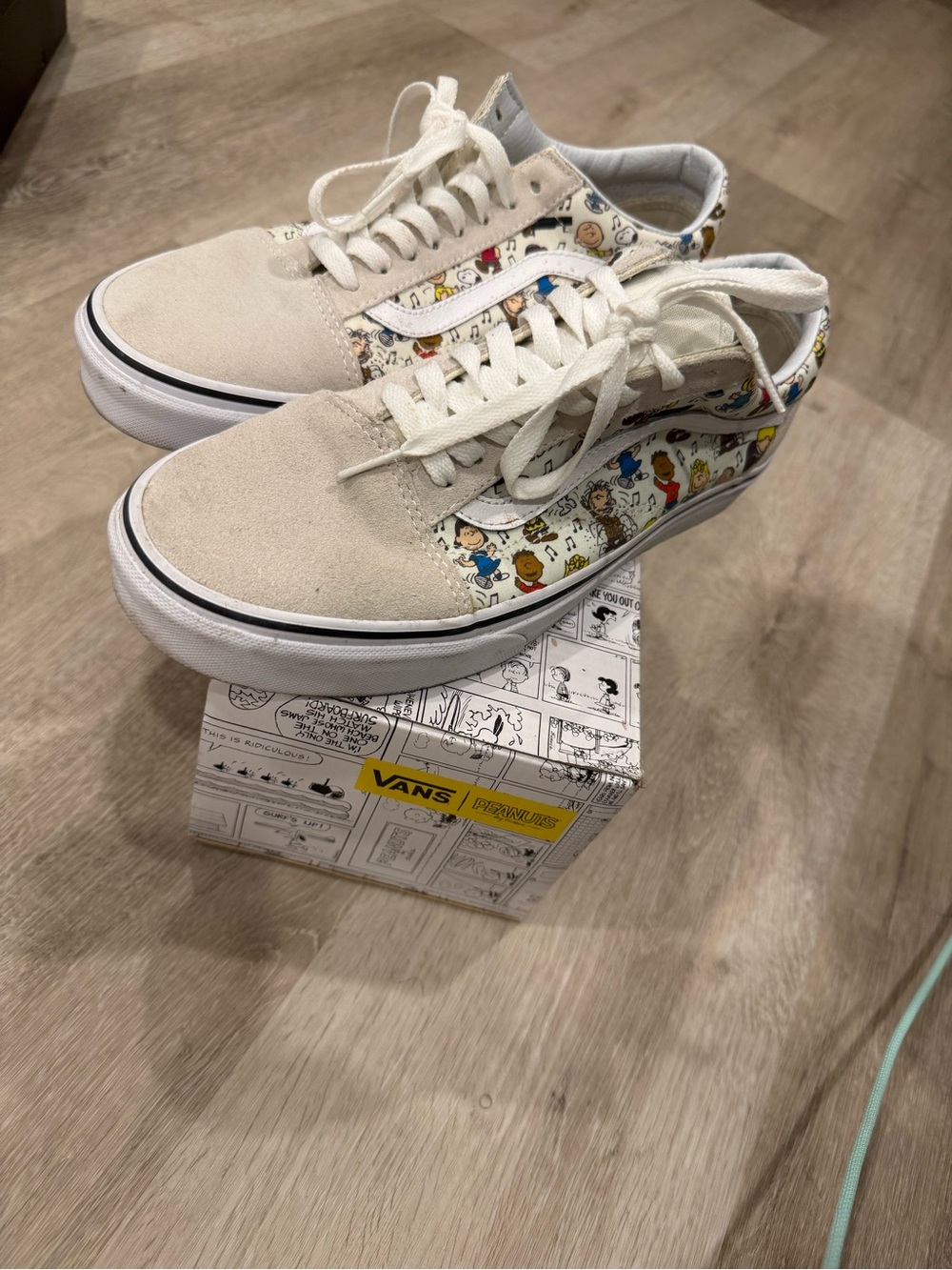 Vans-Peanuts Low-Top White Sneakers